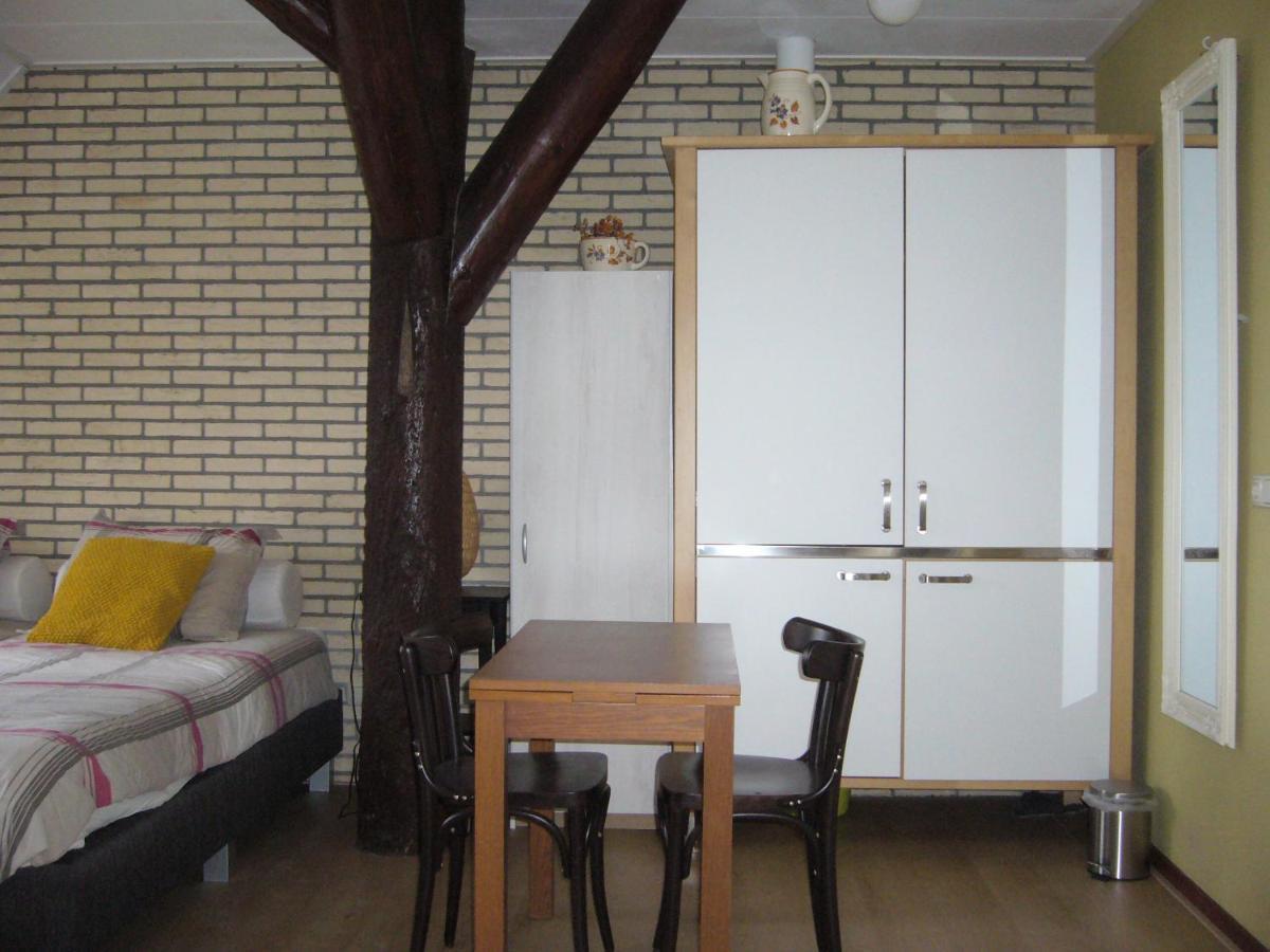 Bed and Breakfast De Stjelp Pleats Lemmer Zewnętrze zdjęcie